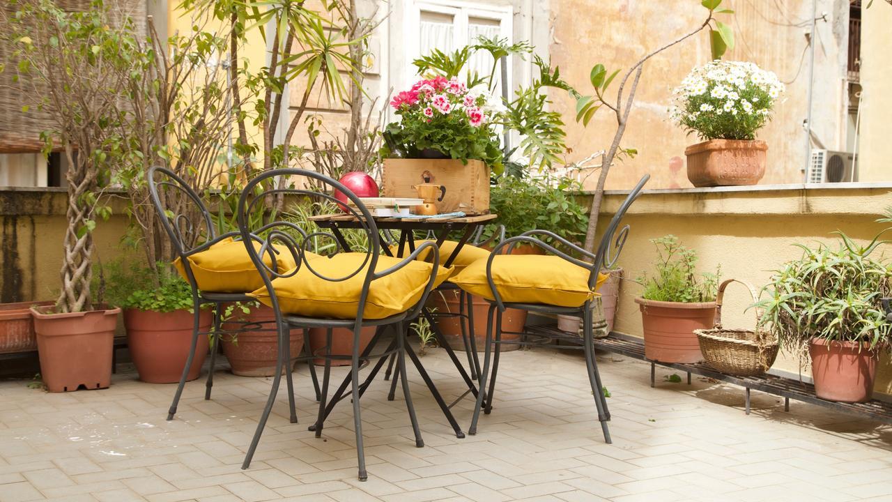 La Terrazza Di Dante Panzió Nápoly Kültér fotó